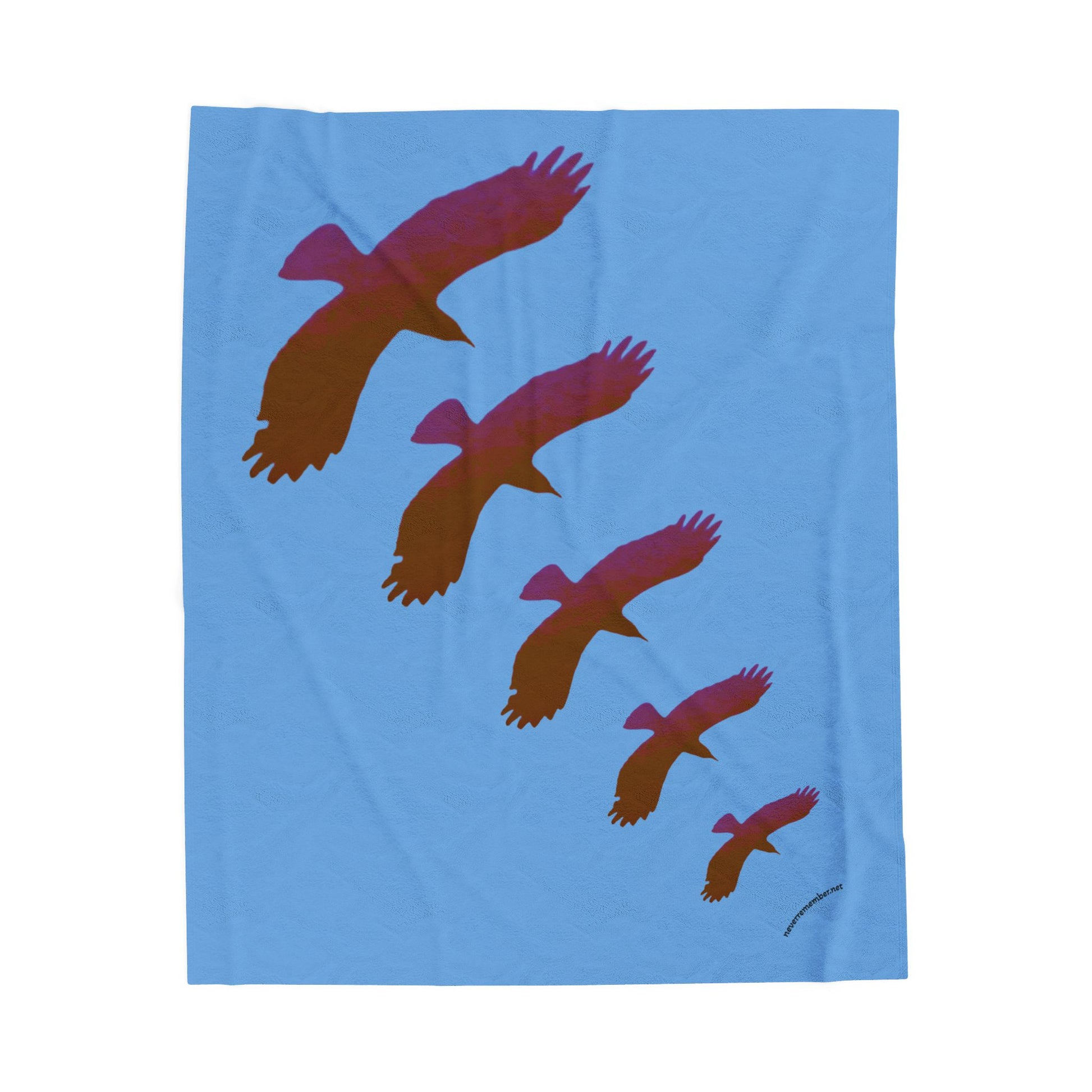 Soaring Eagles Velveteen Plush Blanket | Gradient Flying Bird Design